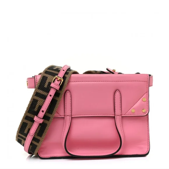 💮 FENDI Vitello Grace Small Flip Tote Pink